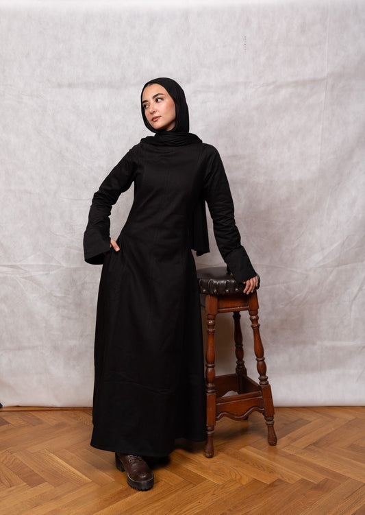 Timeless Ode Dress - Black