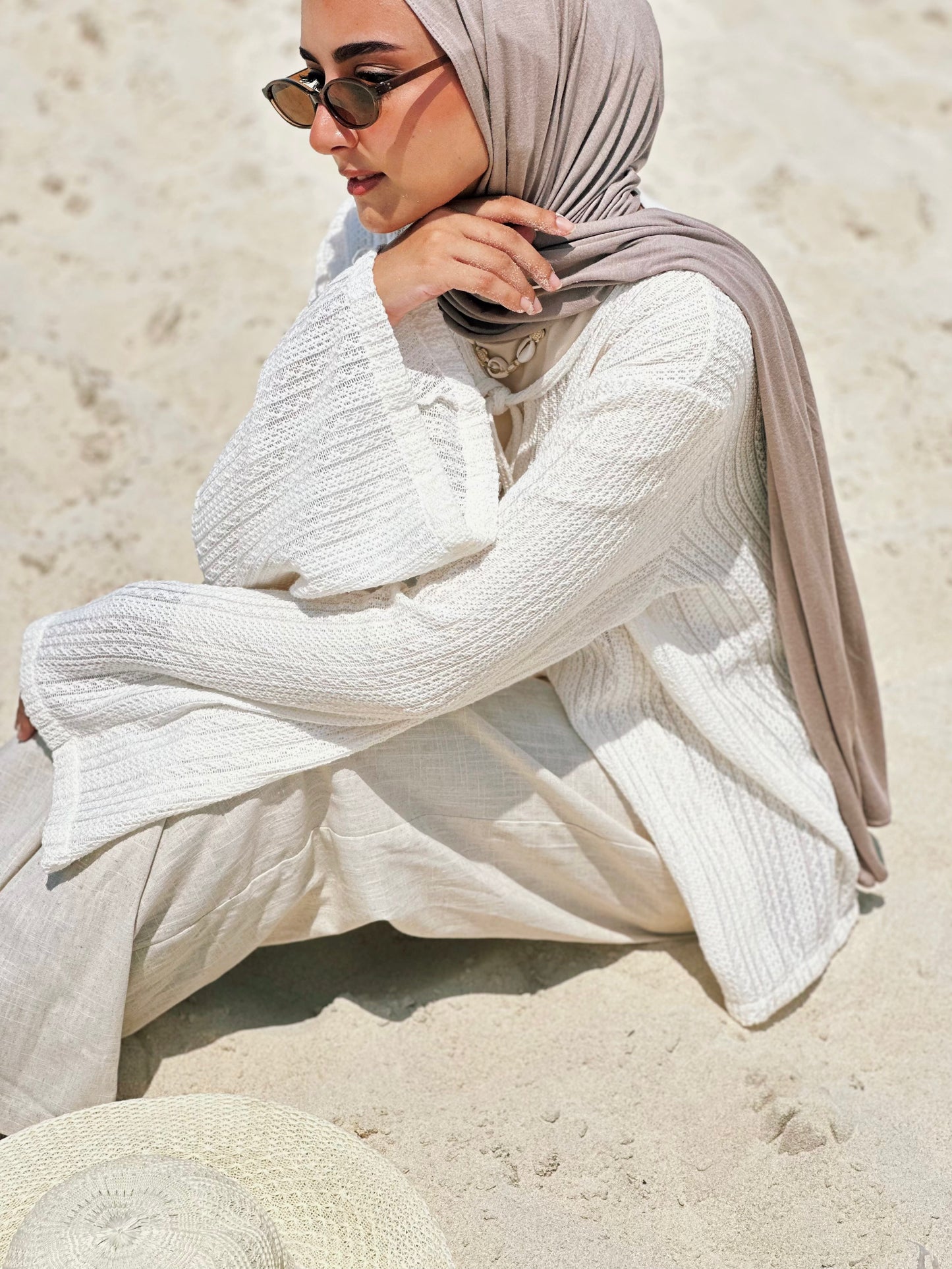 The knit tie blouse
