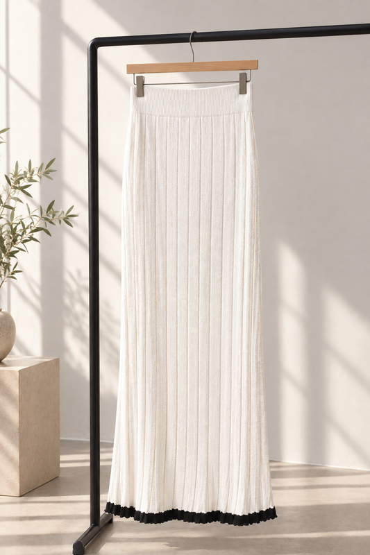 Knit Contrast Hem Skirt - white