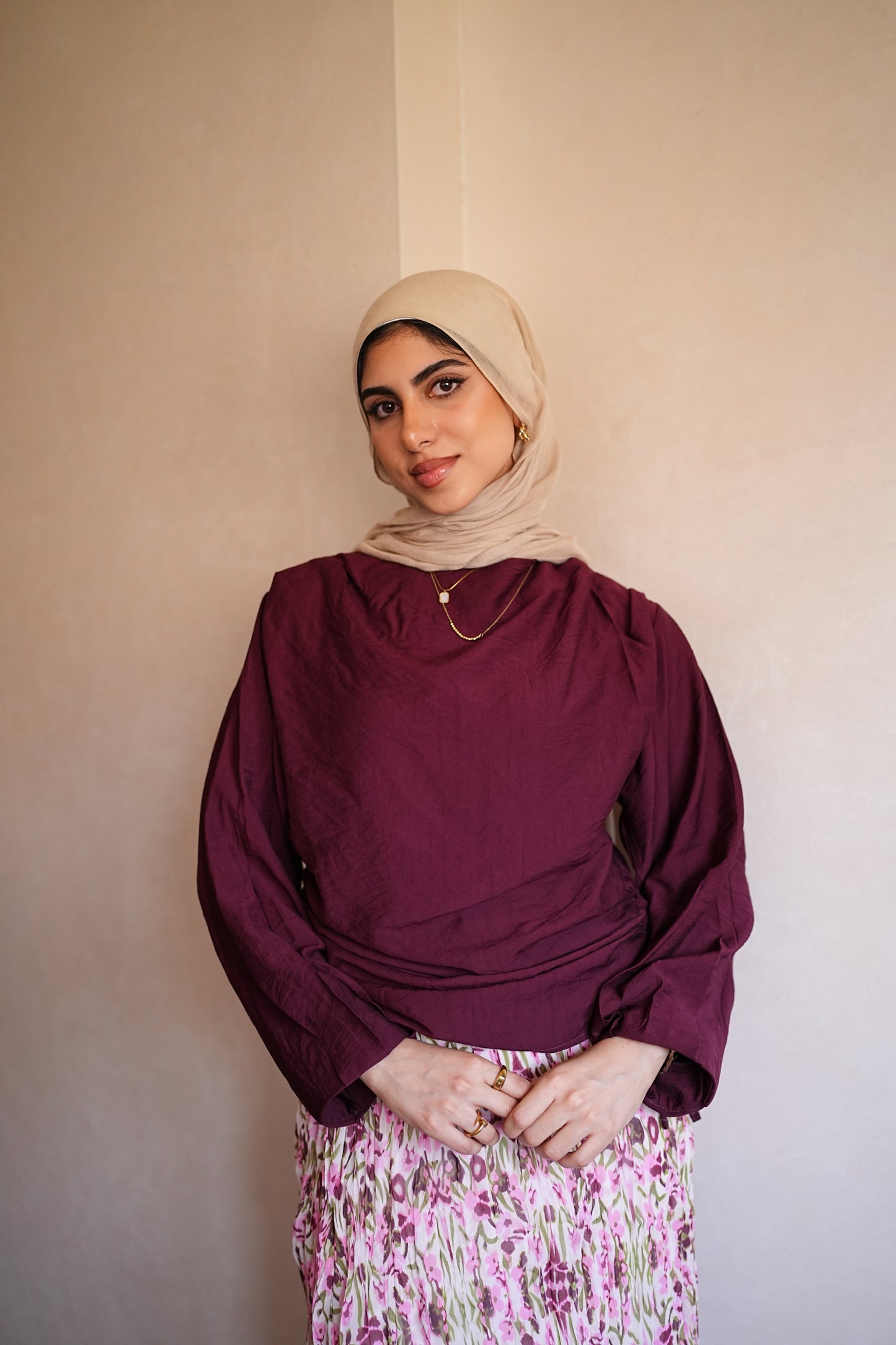 Rushed side top in burgundy