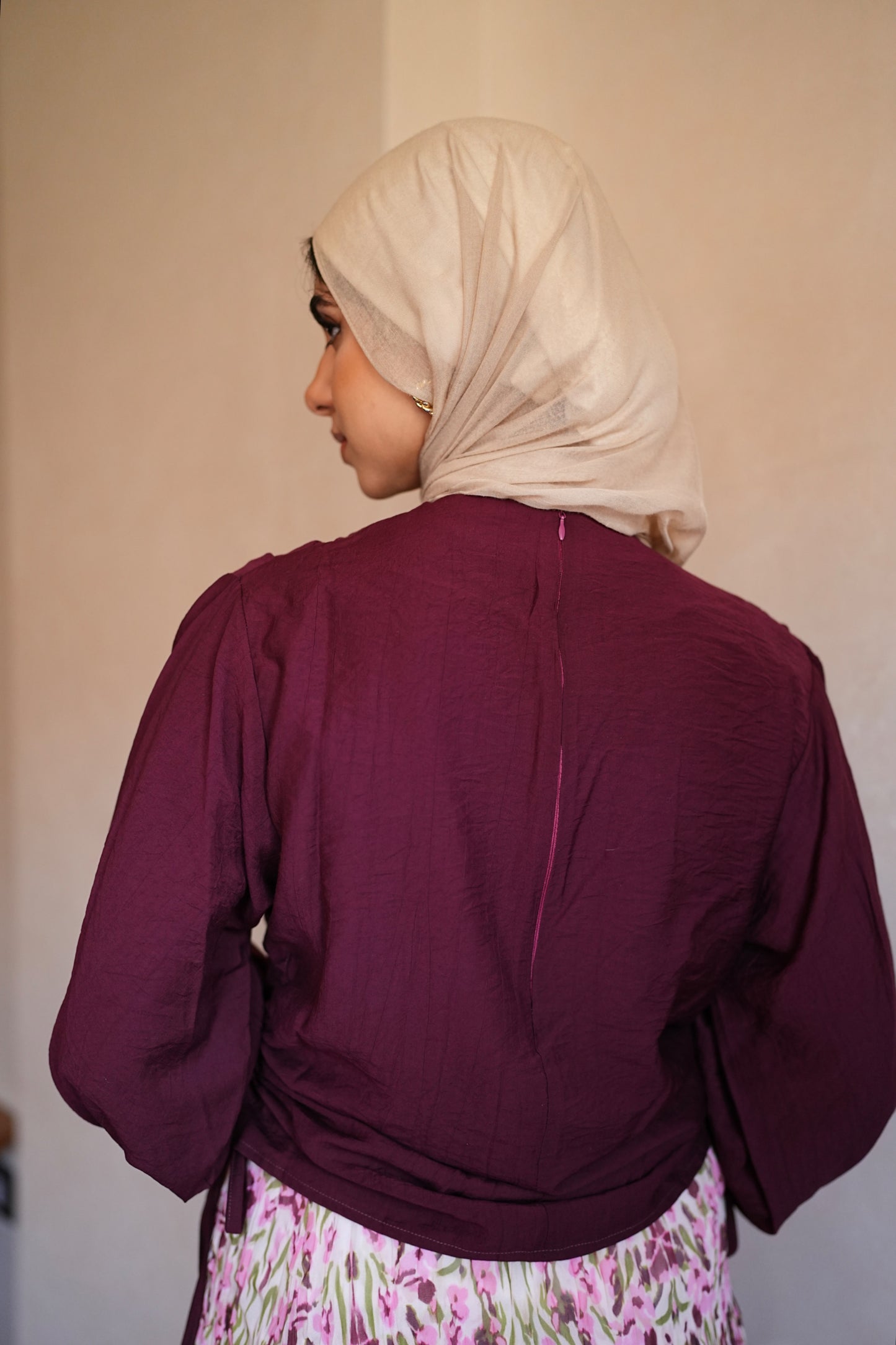 Rushed side top in burgundy