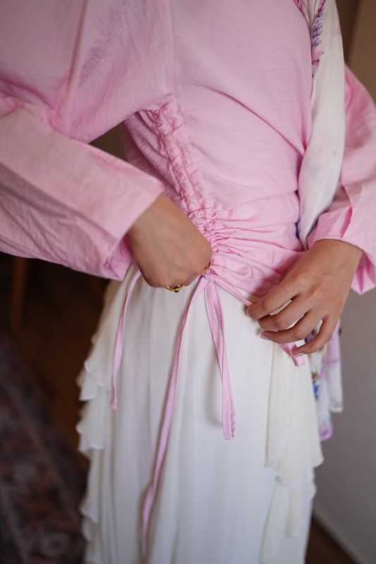 Rushed side top in baby pink