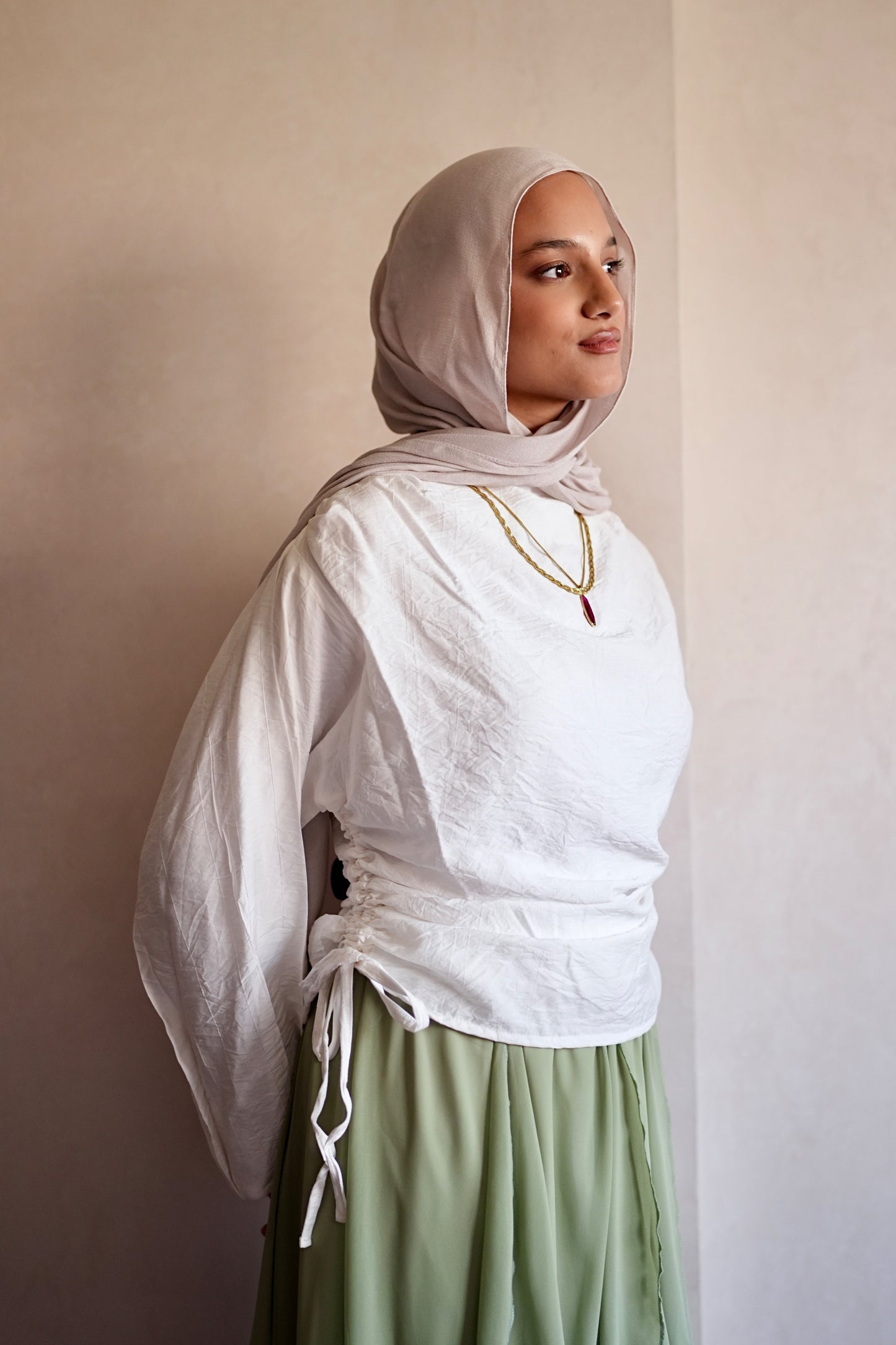 Ruched side top in white
