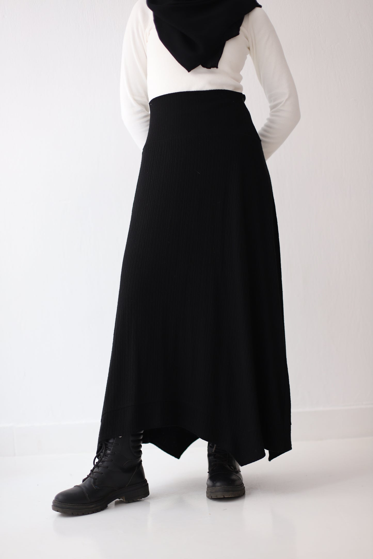 Elle Zigzag Knit Skirt - Black